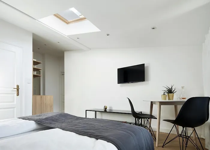 St Agnes Apartments Old Town